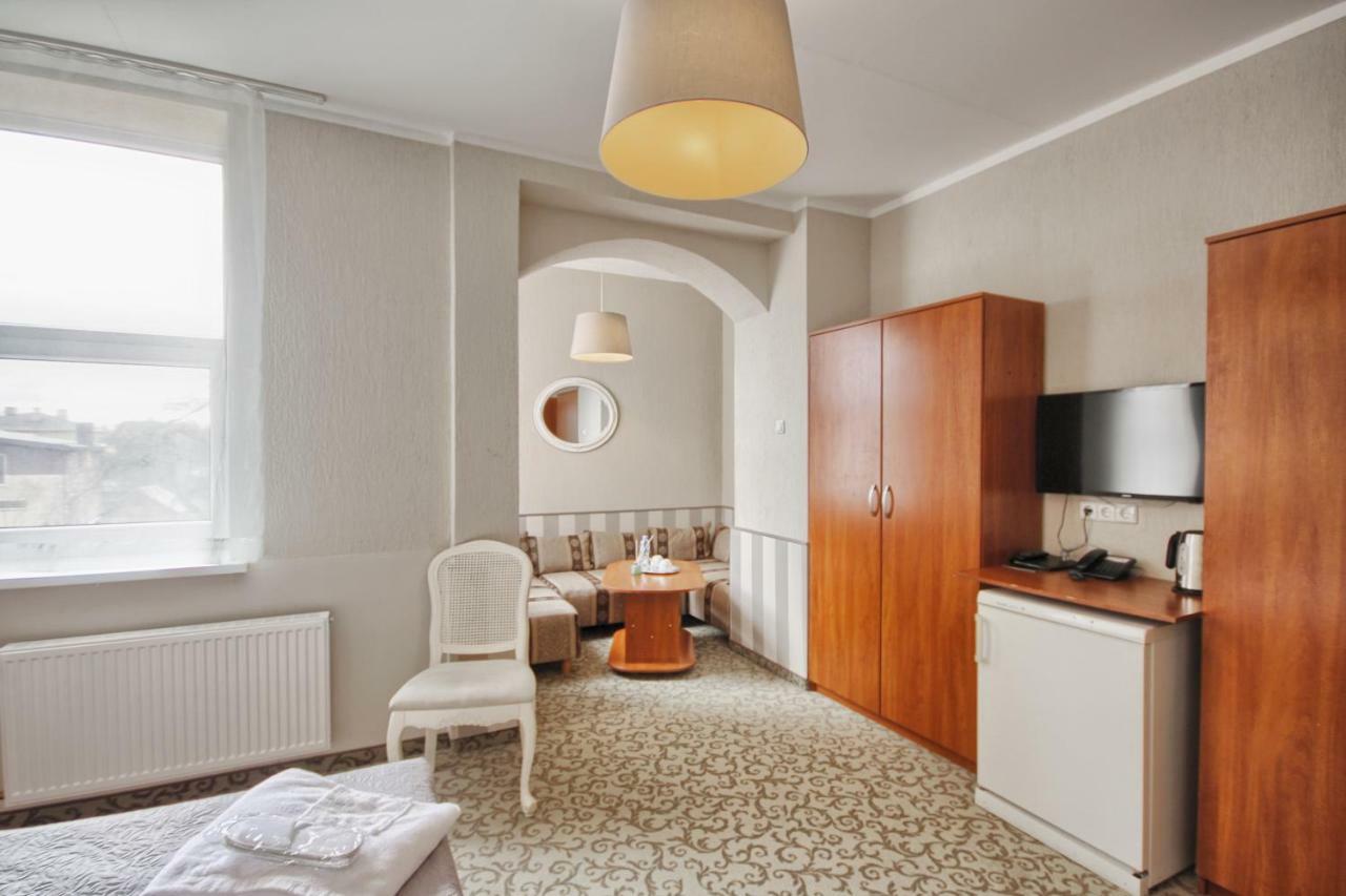 Inza Guest House ドルスキニンカイ エクステリア 写真